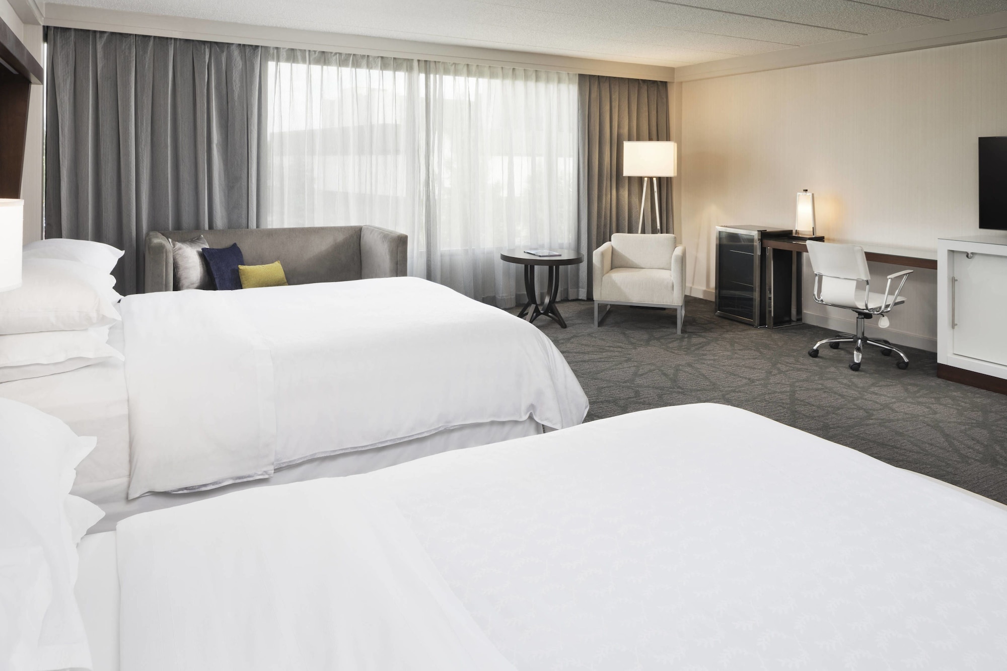 room, 2 double beds