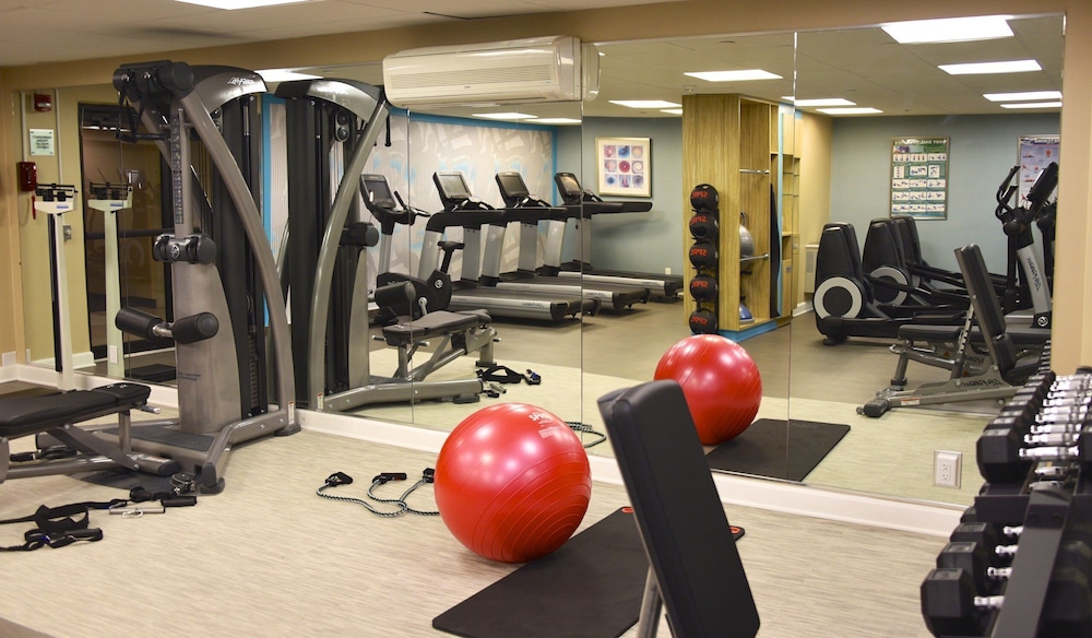 CROWNE PLAZA BOSTON - WOBURN 35/80