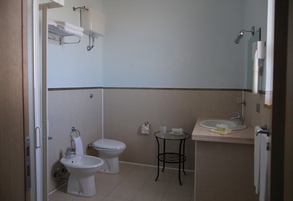 Club Azzurro Hotel & Resort 6/52