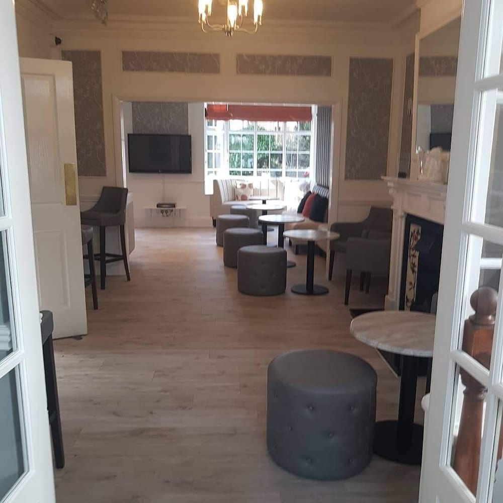 Charnwood Lodge 44/53