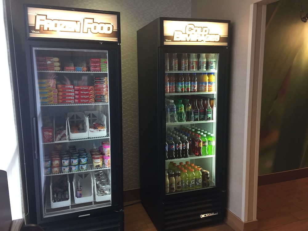 Springhill Suites Pittsburgh Monroeville 6/40