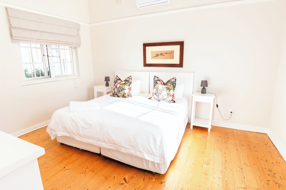 Botha House 5/45