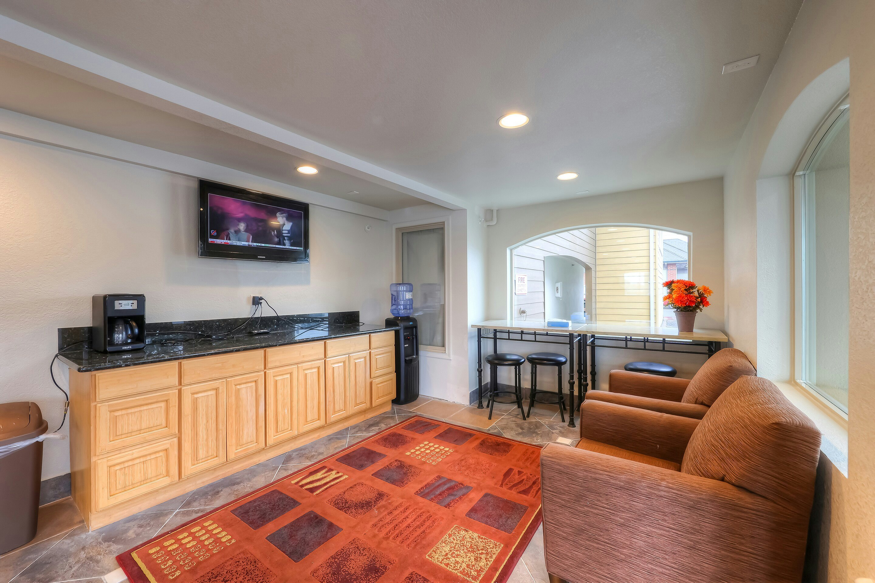 Newport Inn By OYO - Hwy 101 26/35