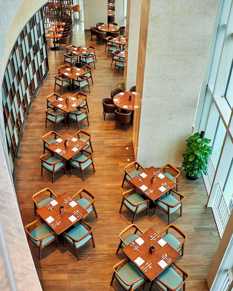Hyatt Regency Shenzhen Yantian 53/68