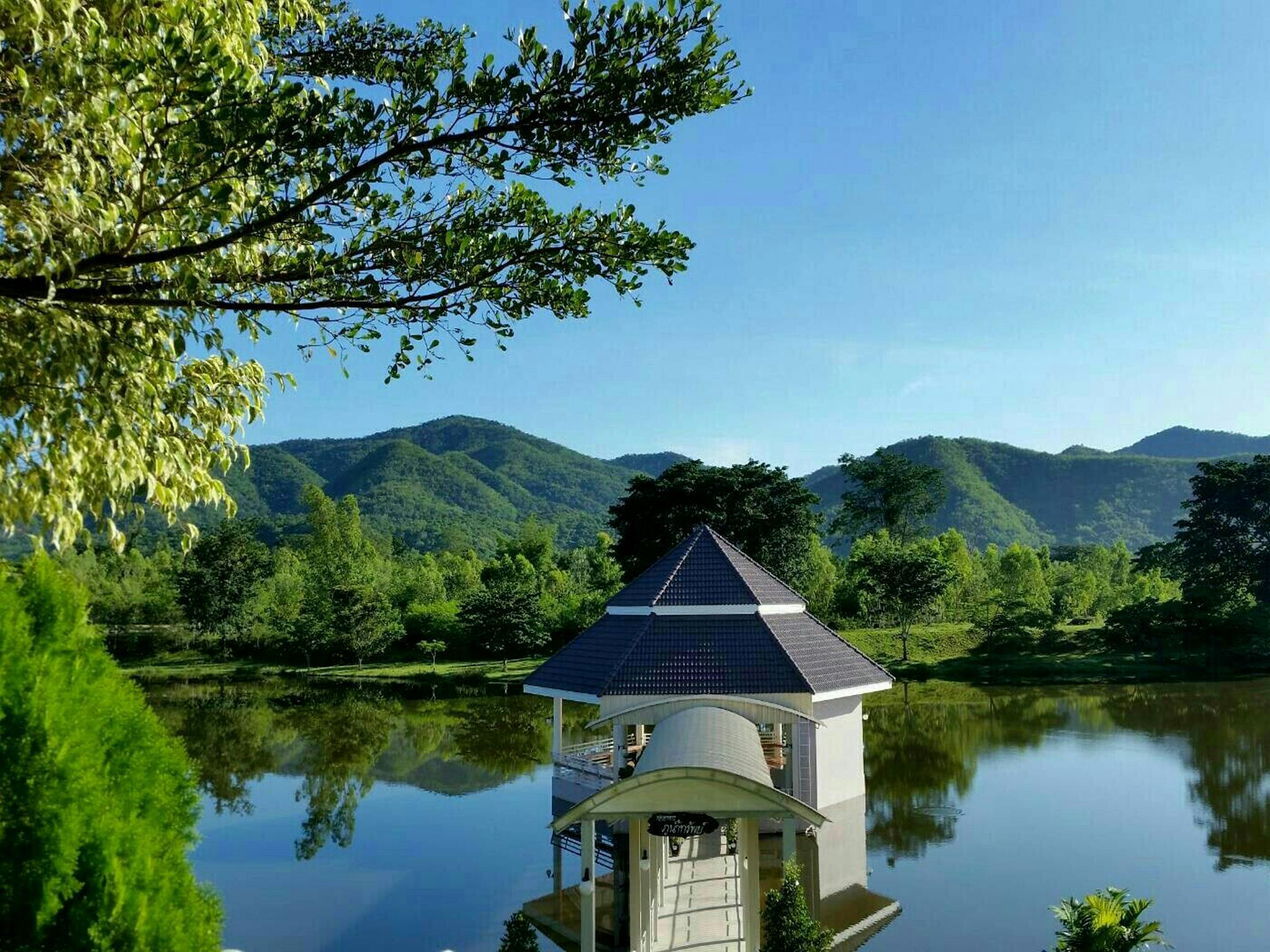 Tanaosri & Creekside Resort 54/68