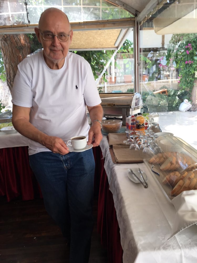 Urcu Hotel 32/49