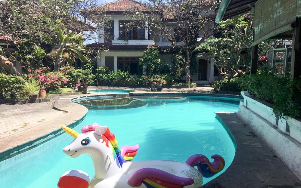 Sari Bali Resort 43/44