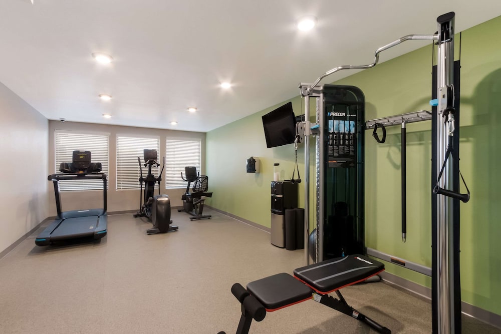 WoodSpring Suites Chandler Airport 7/17