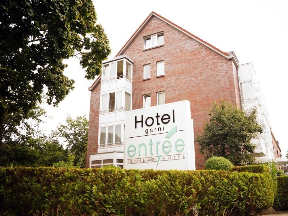 ENTREE HOTEL GROSS BORSTEL 1/50