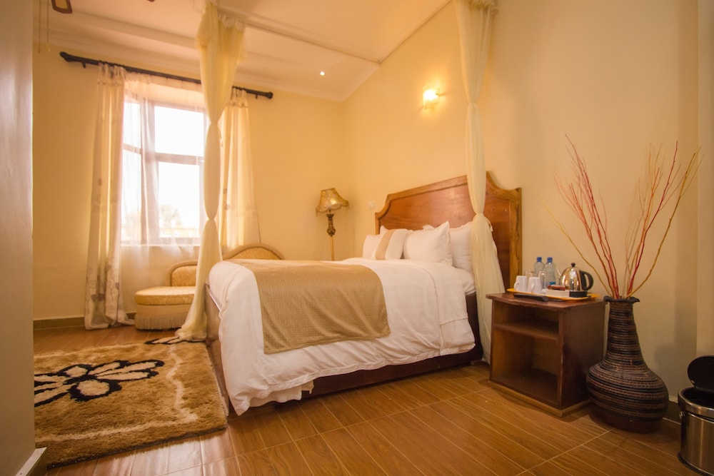 SUPERIOR, DOUBLE BED