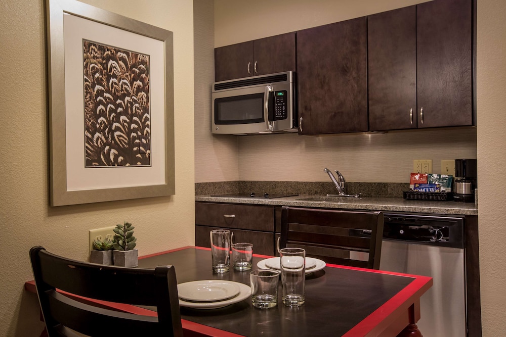 Homewood Suites by Hilton Charlotte Ballantyne, NC 54/63