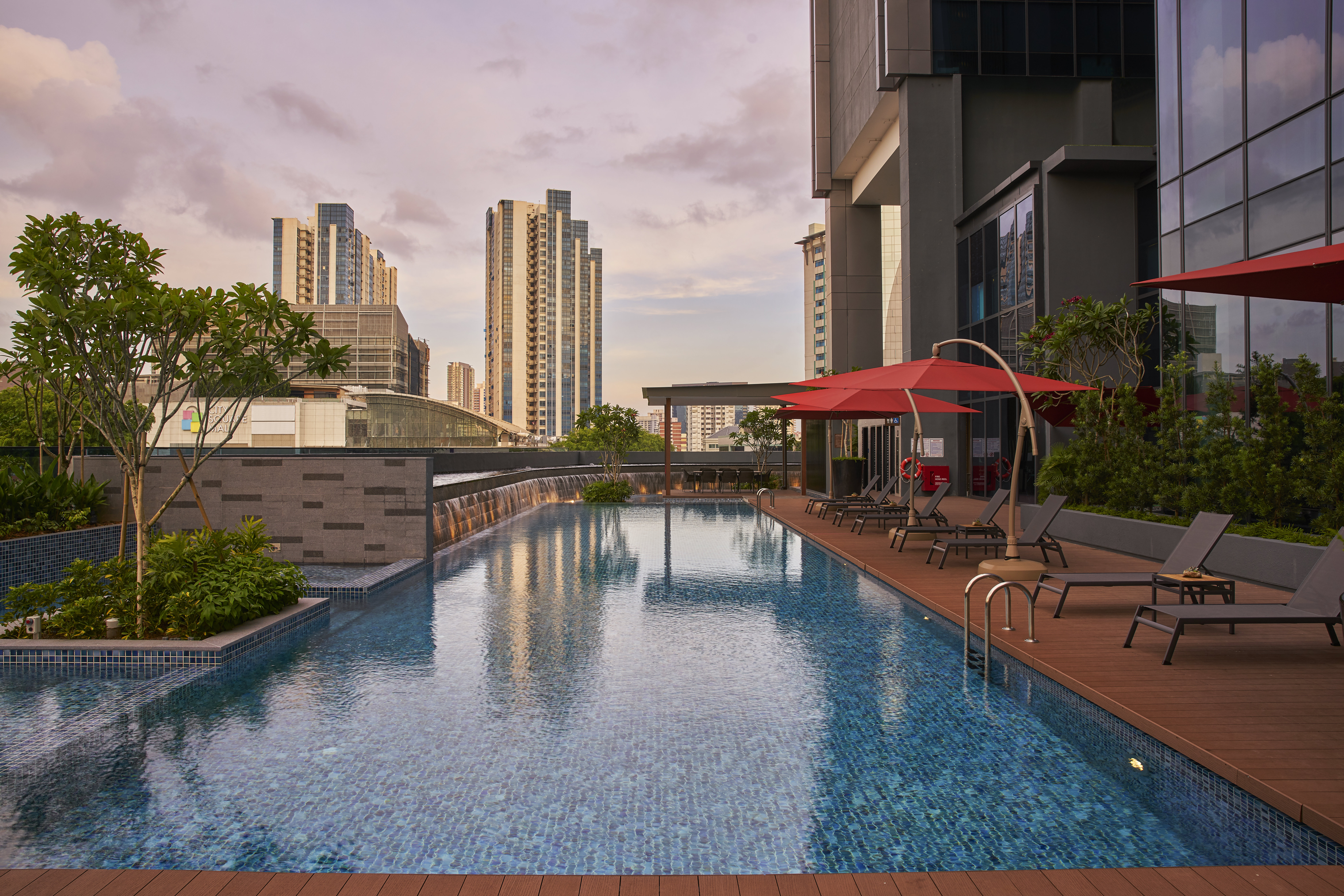 Holiday Inn Singapore Little India 68/71