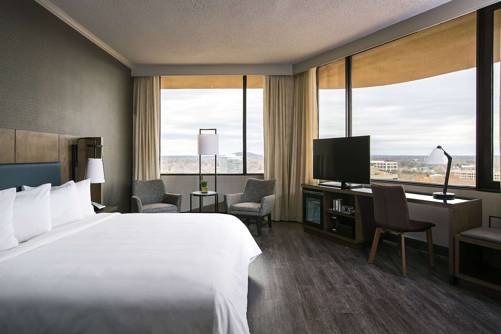 Suite, Murphy Bed