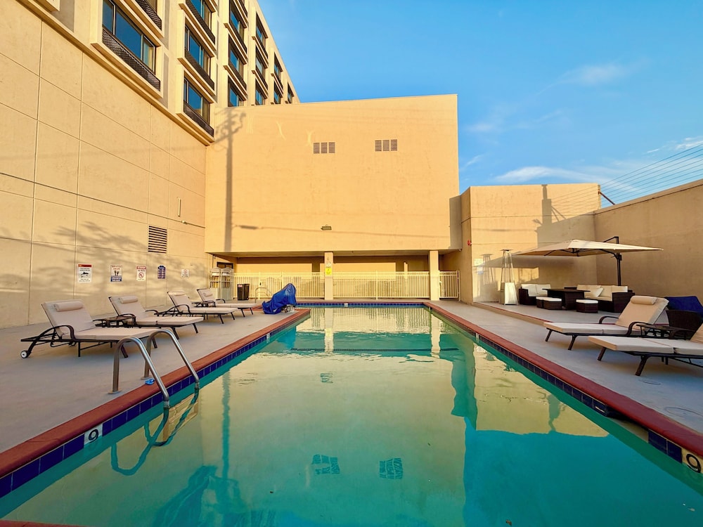 Lincoln Hotel Monterey Park Los Angeles 41/74