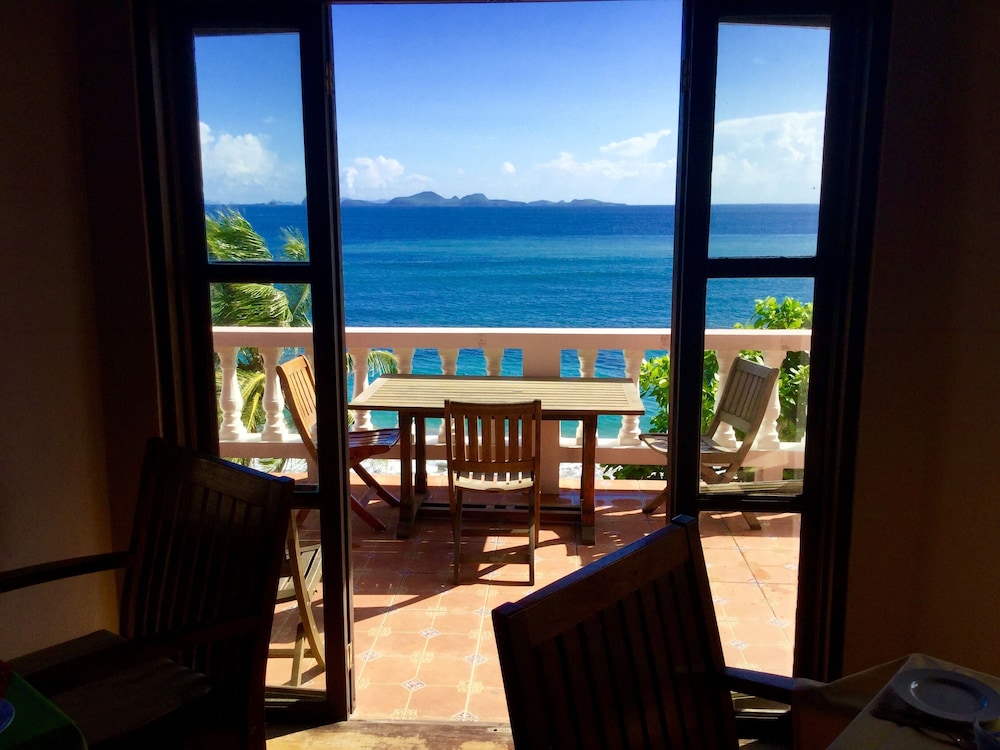 Petite Anse Hotel 32/49