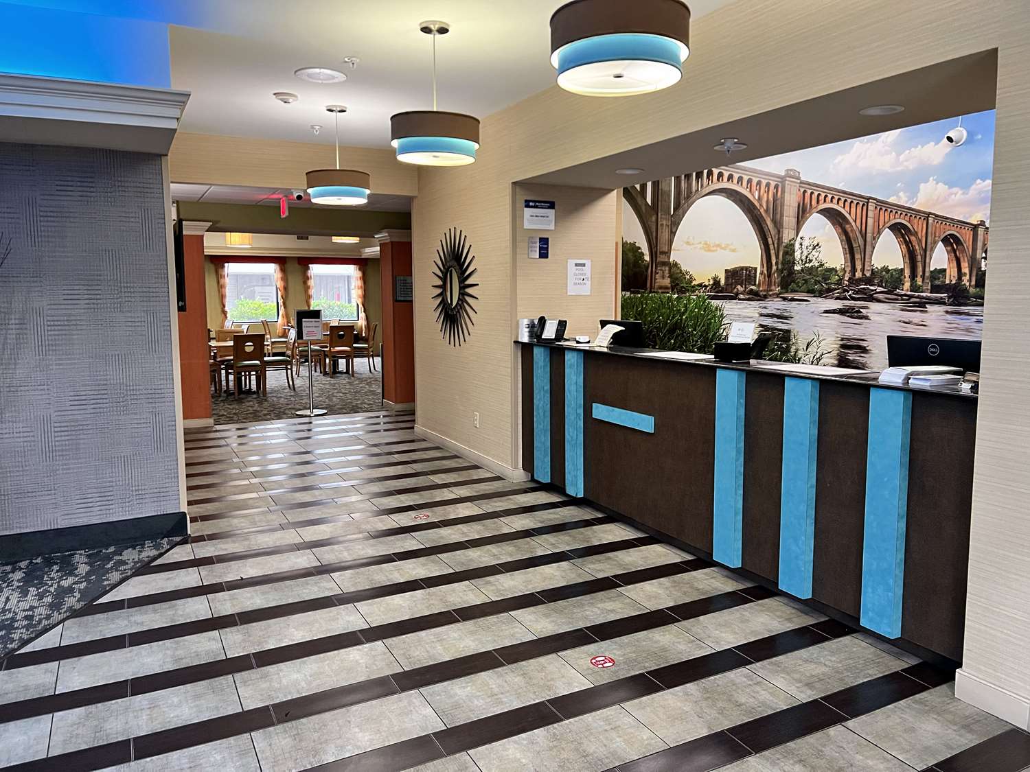 Best Western Plus Glen Allen Inn 1/7