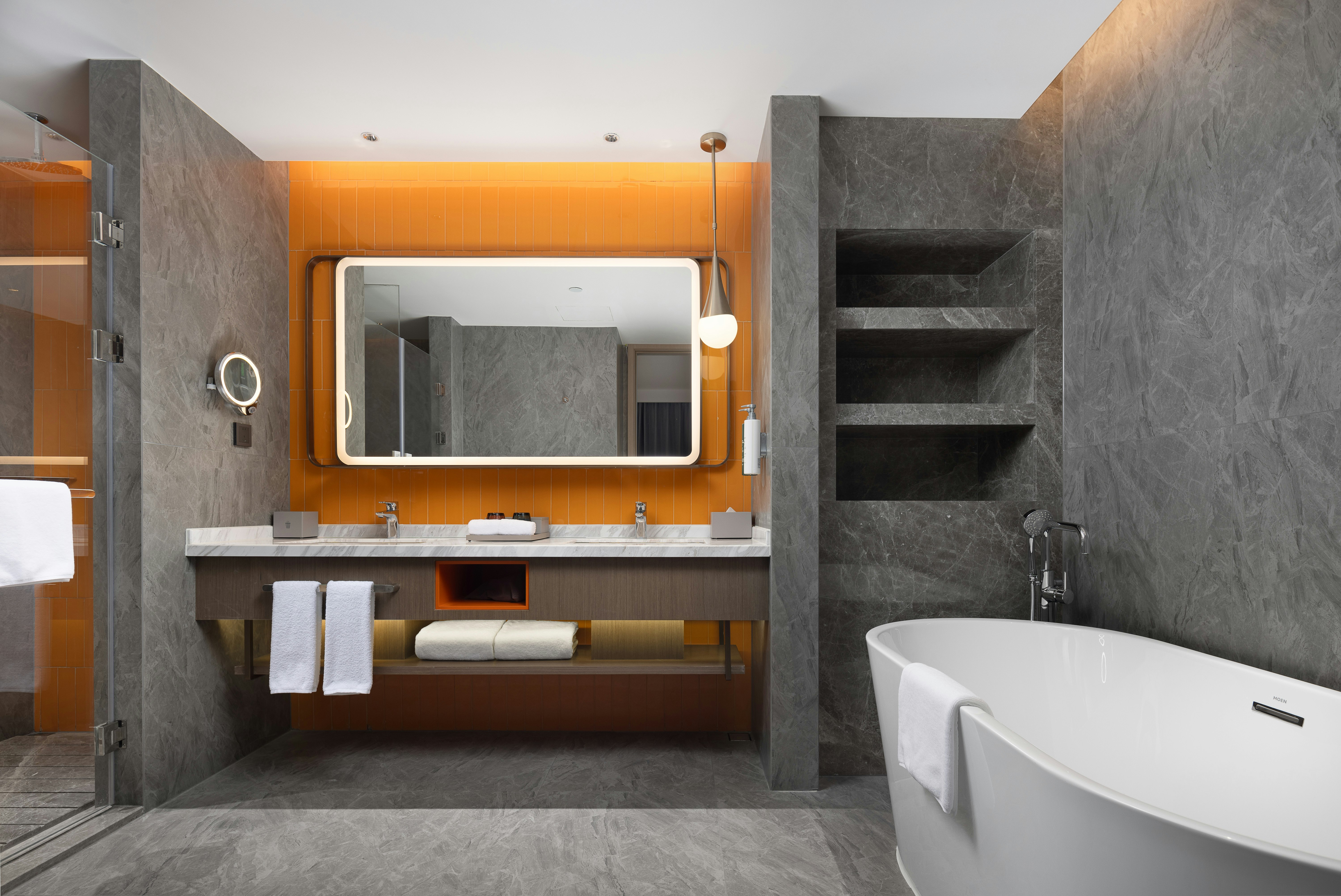 Home2 Suites by Hilton Chengdu Huaizhou New Town 77/77