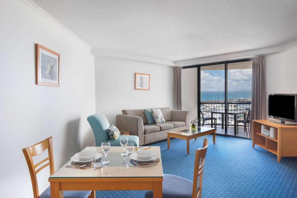 Mantra Hervey Bay 53/69