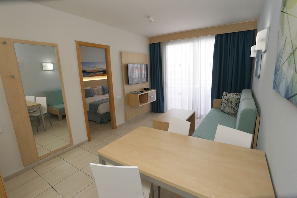 Hotel Andorra 28/48