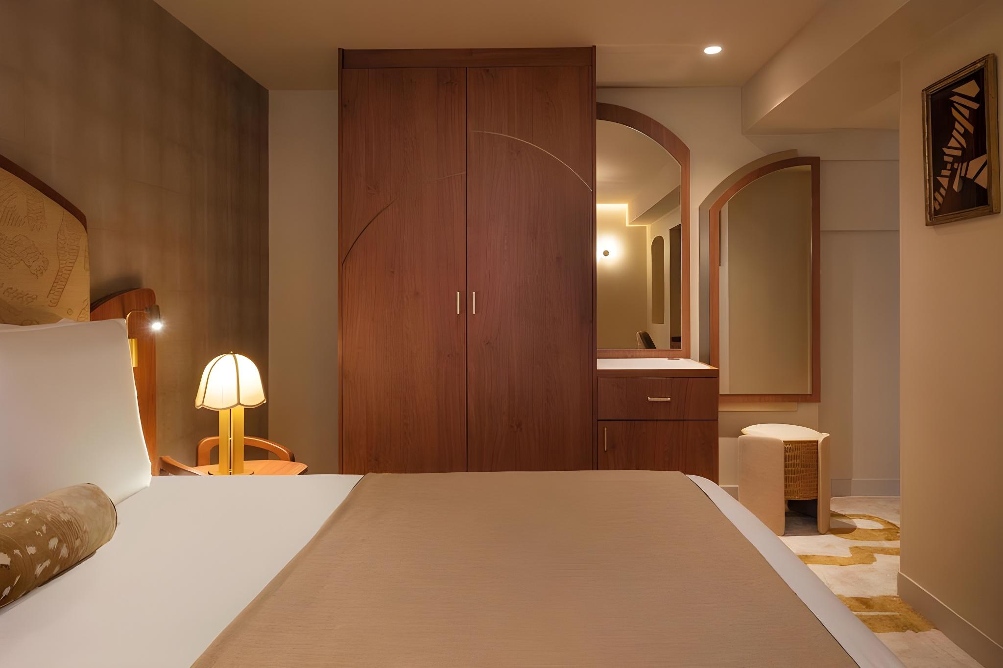 Executive, Queen and Twin Beds