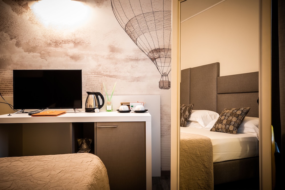 Hotel Palazzo Lovera 59/63