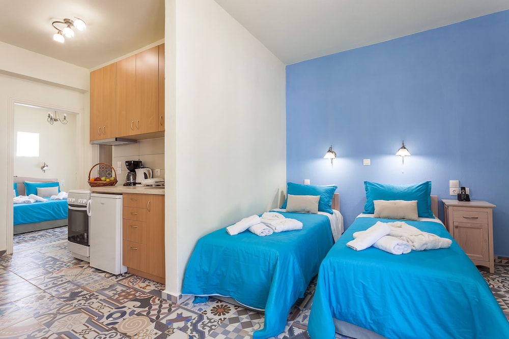 Stafylos Suites Boutique Hotel 10/50