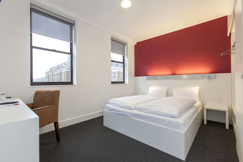 Mk Hotel London 26/62