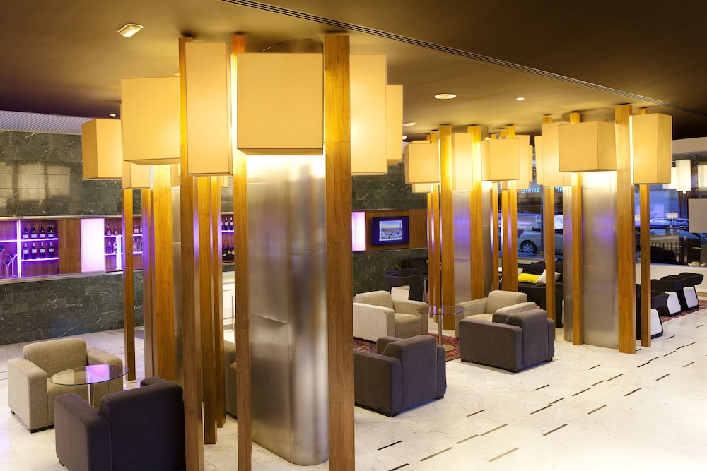Aparthotel Atenea Barcelona 8/78