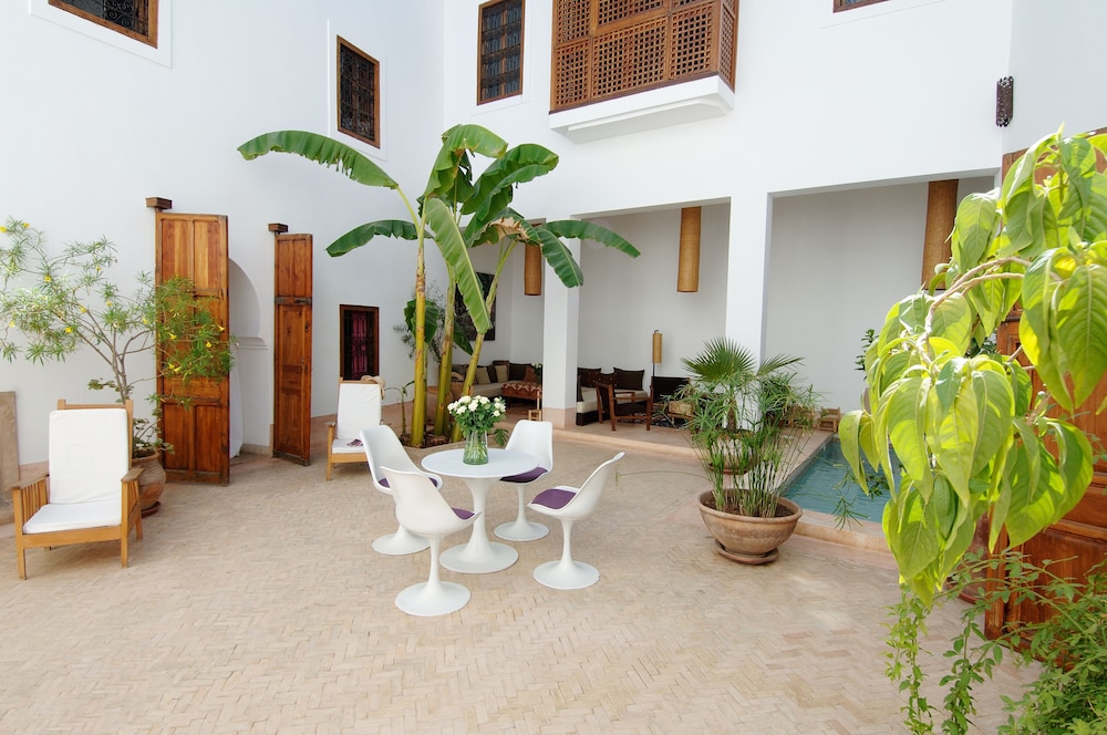 Riad Up 31/47