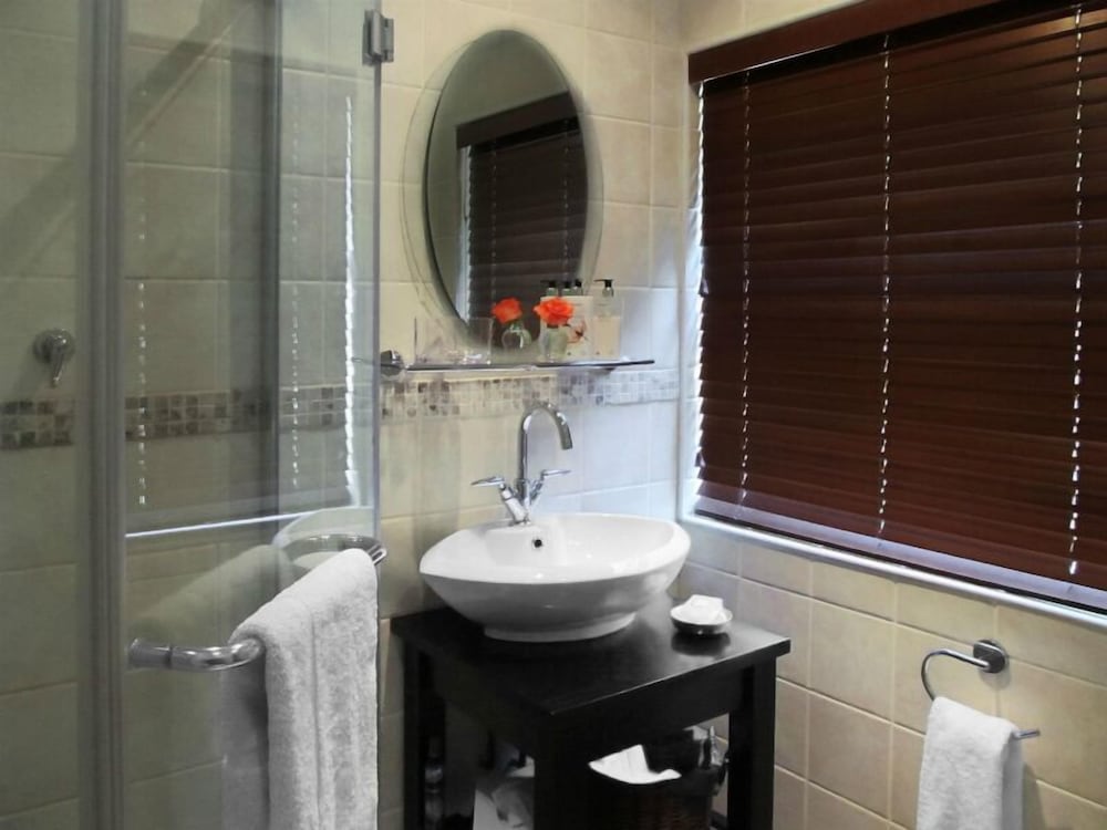 No 5 On Franschoek Lane 29/34