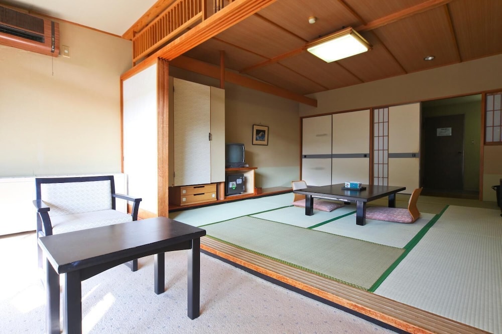 SHIMA GRAND HOTEL 4/43