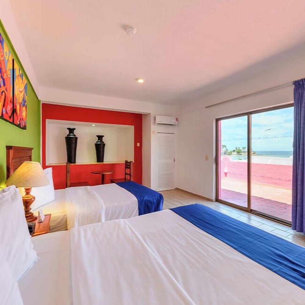 Decameron Los Cocos Guayabitos Ramada All Inclusive Resort 13/49