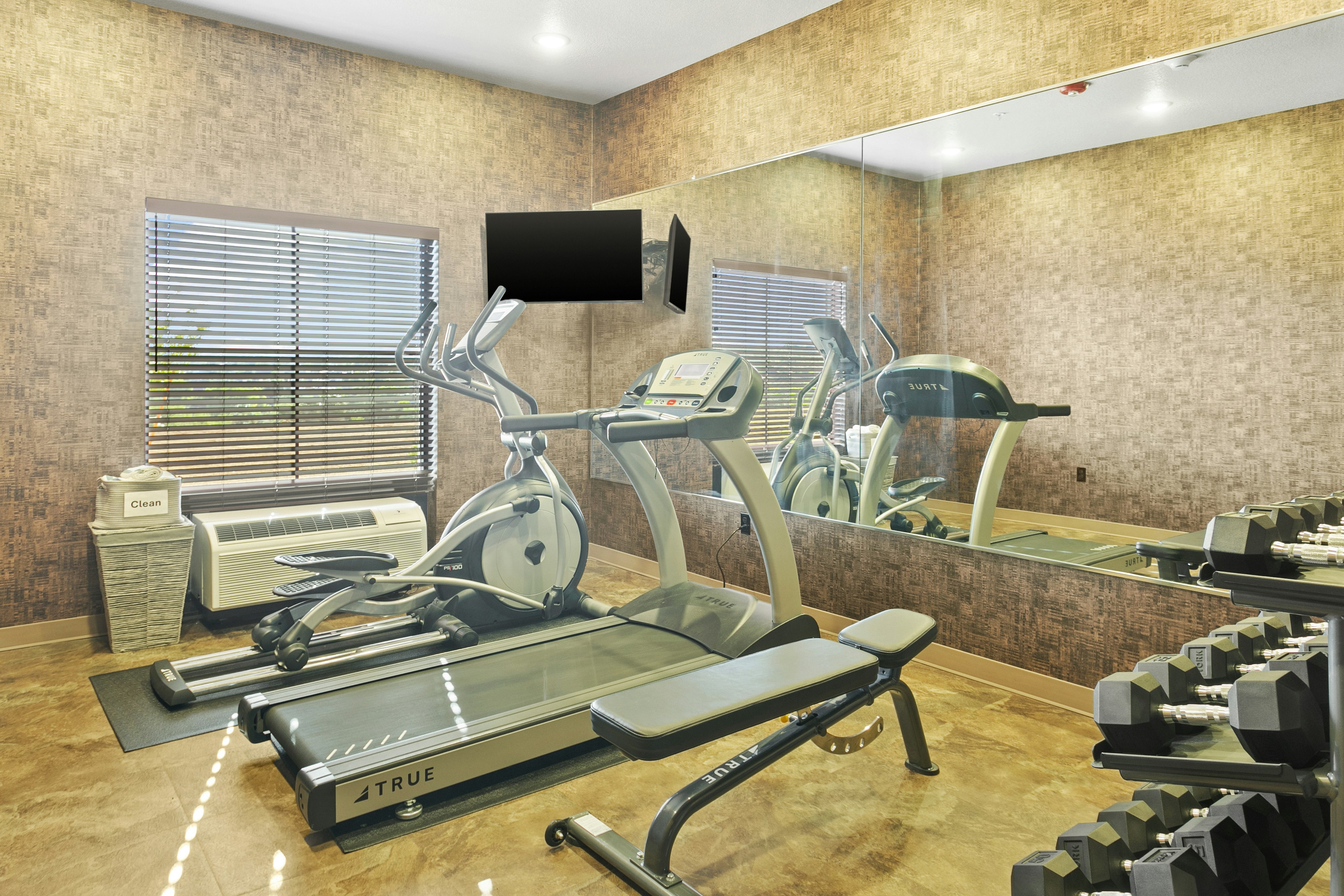Cobblestone Hotel & Suites - Wickenburg 19/50