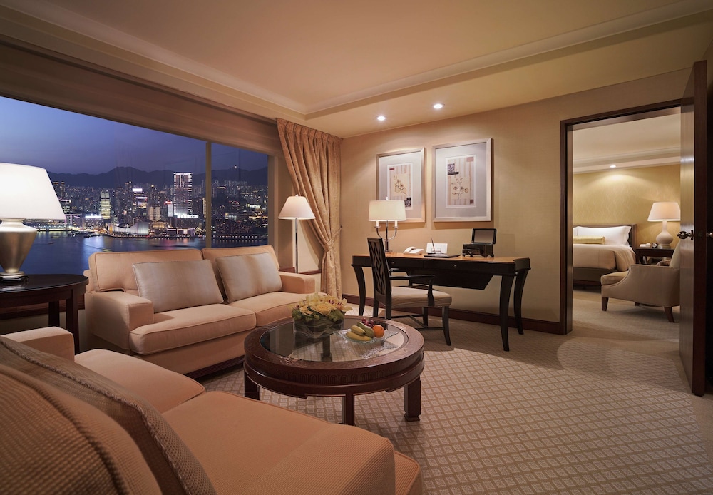Conrad Hong Kong 37/74