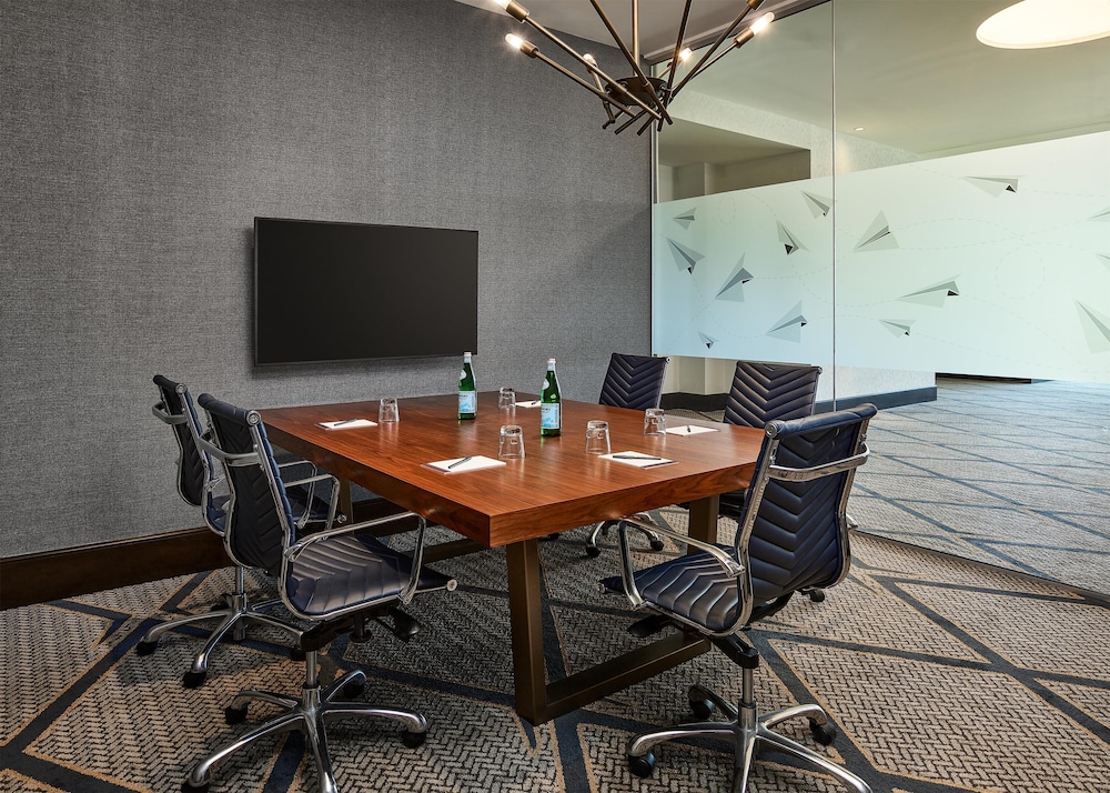 Hyatt Place Pena Station/Denver Airport 52/57