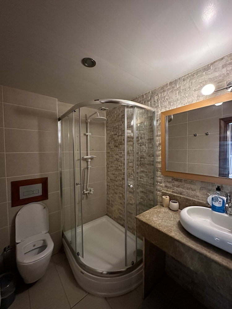 Hotel Mille Kaleici 50/50