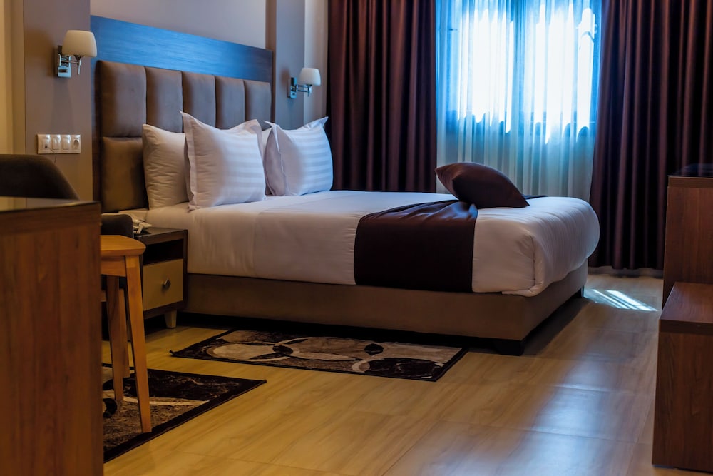 BN Hotel 24/61
