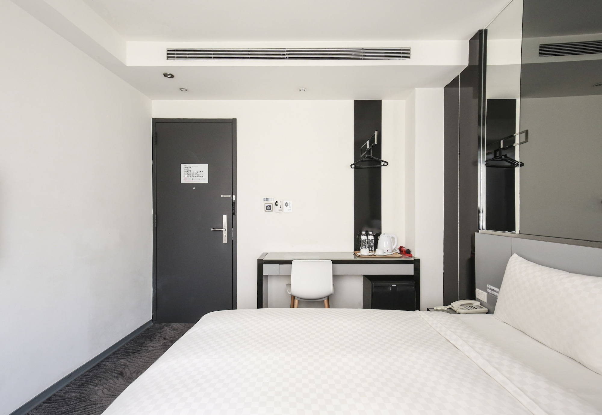 Elite, Double Bed