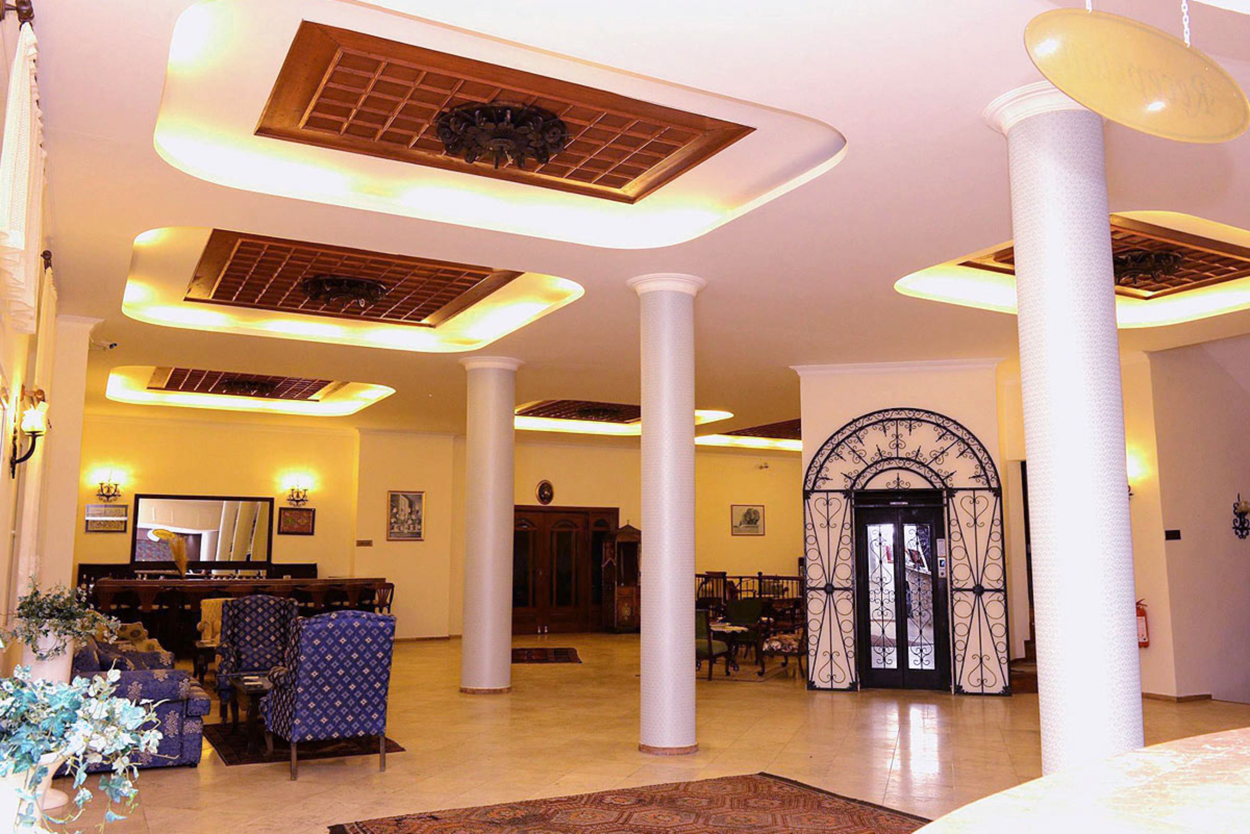 Sevki Bey Hotel 6/50
