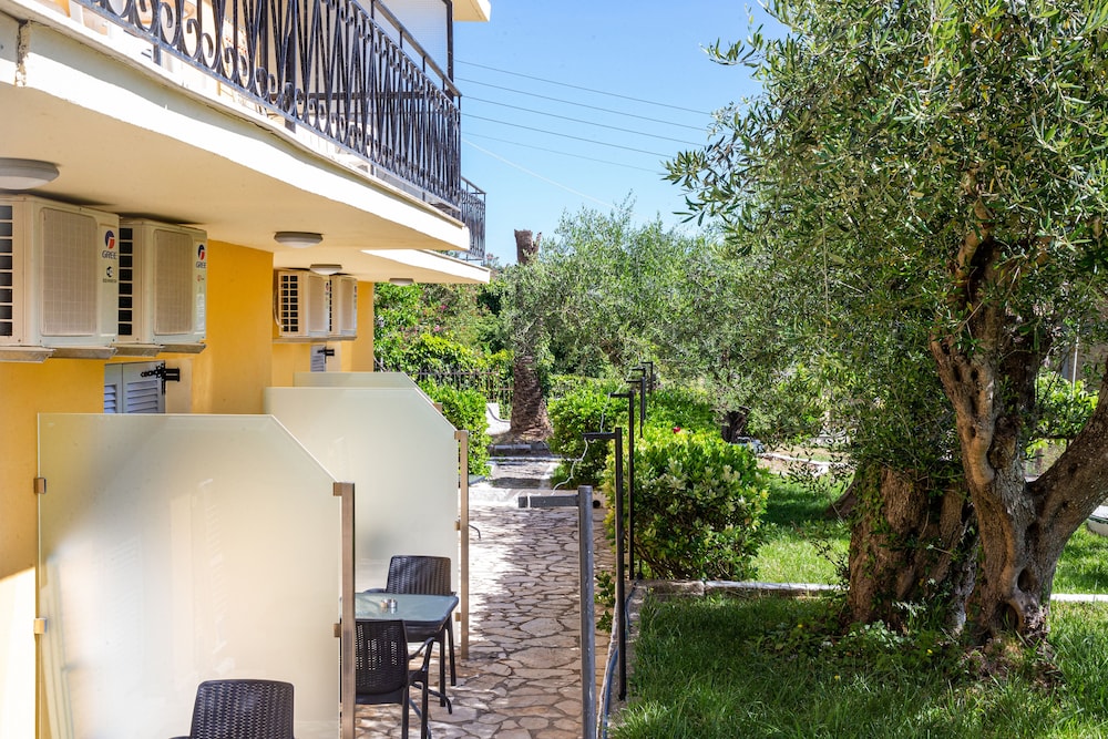 Passas Mare Apartments and Studios 9/50
