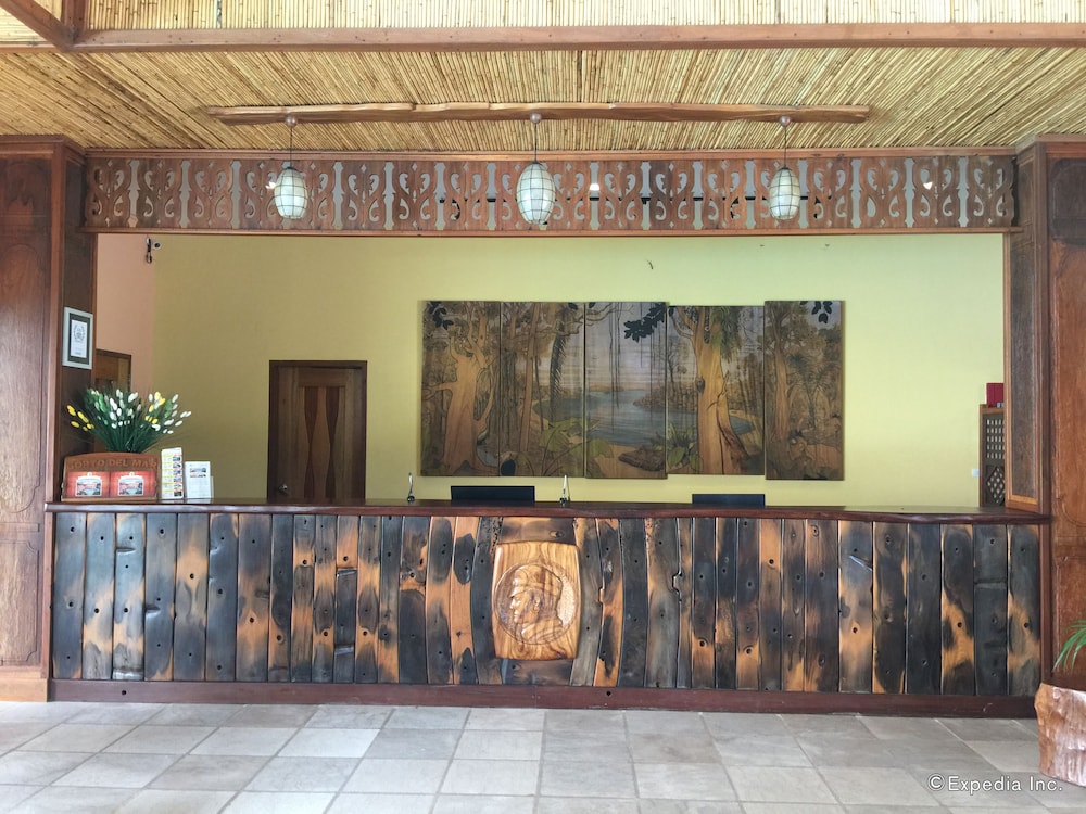 Corto Del Mar Hotel 10/61