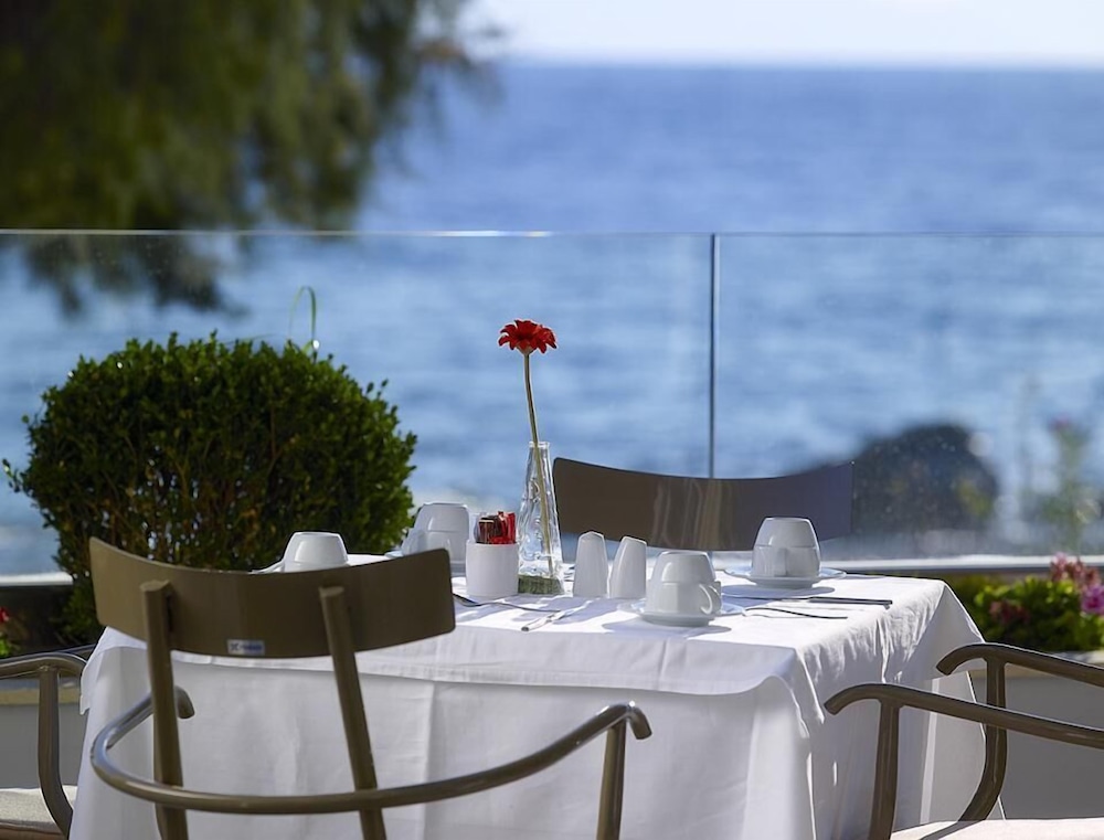 Arion Hotel 40/54