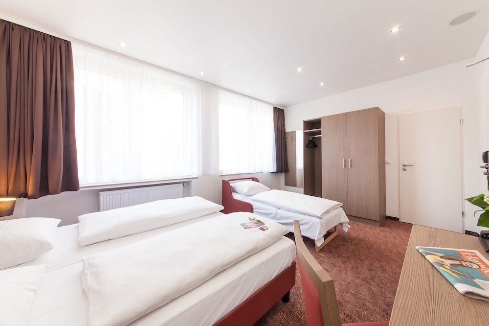 Novum Hotel Excelsior 12/56