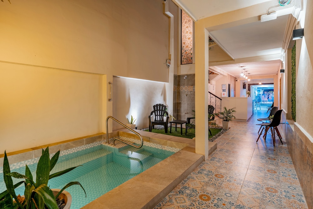 Hotel Brisas 5a AV 44/62