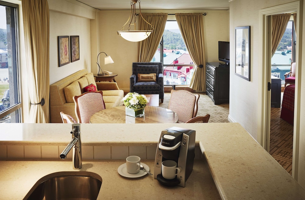 Fairmont Tremblant 43/68