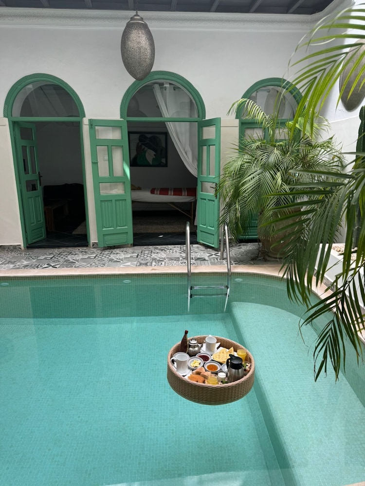 Riad el Grably 40/69