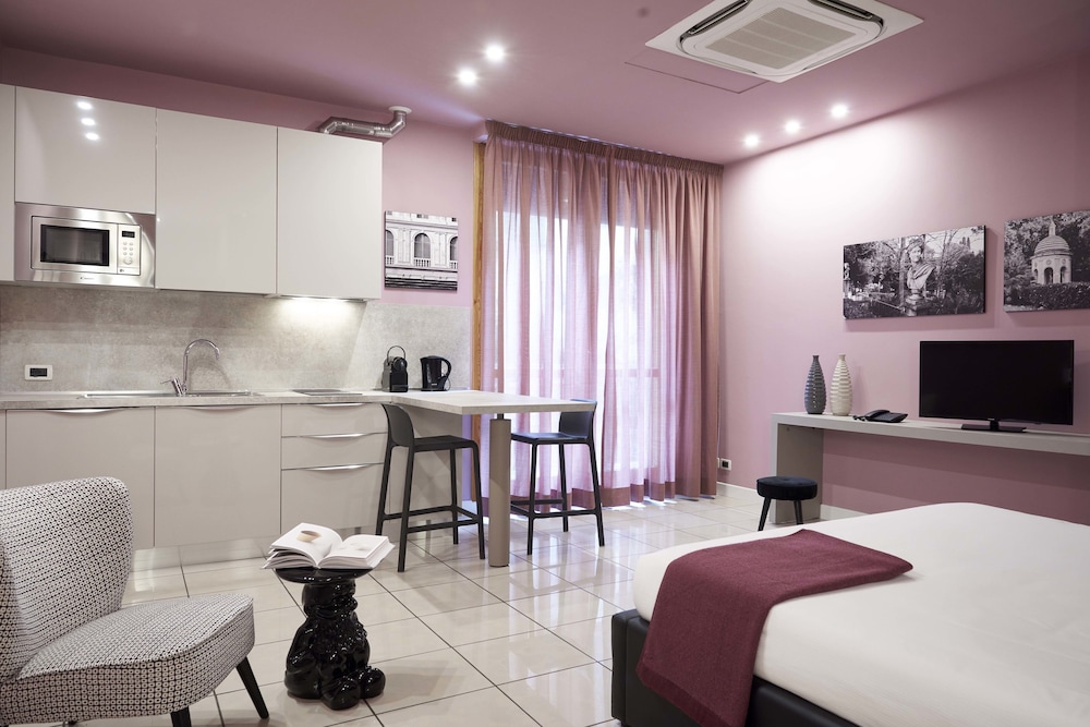 Leopoldo Residence 11/50
