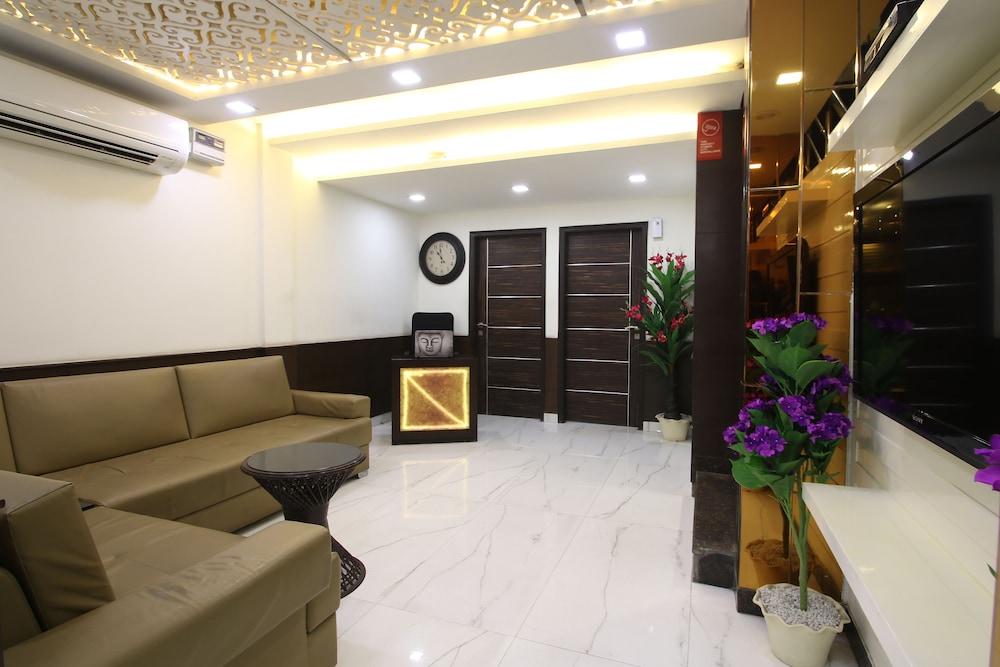 Hotel Hill Palace 17/27