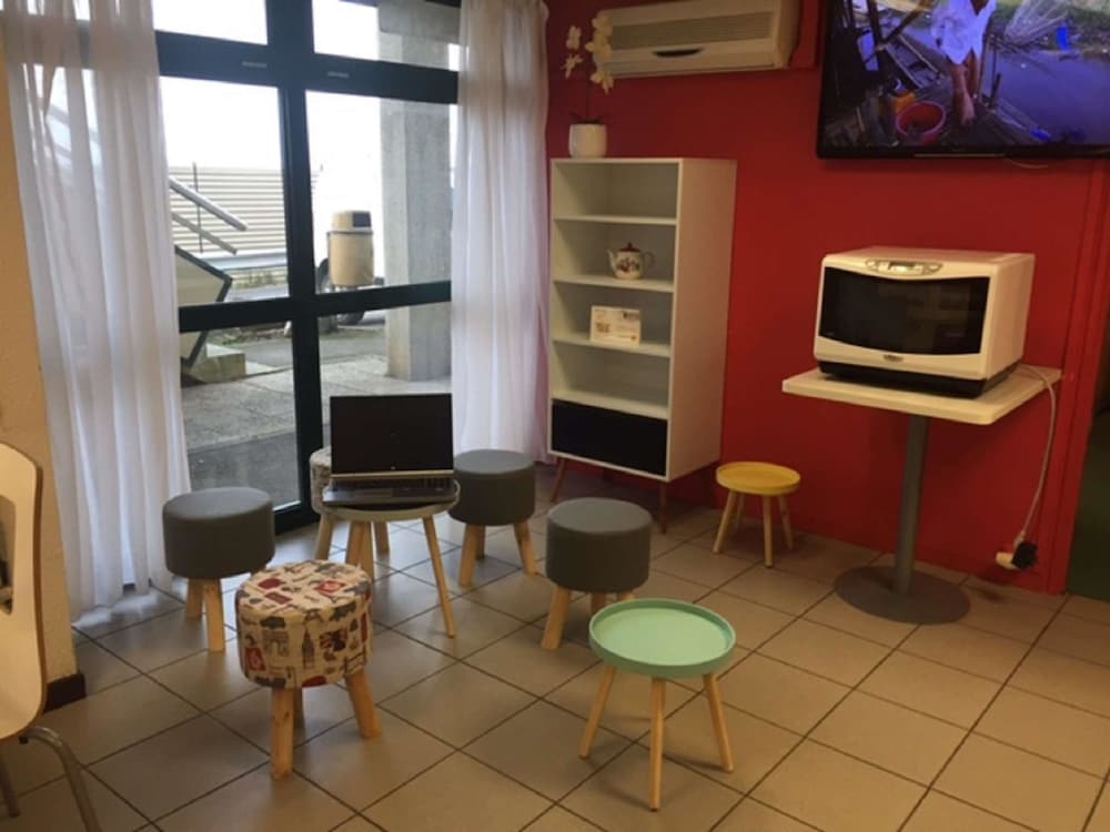 Premiere Classe Boulogne-Saint Martin Les Boulogne 17/25