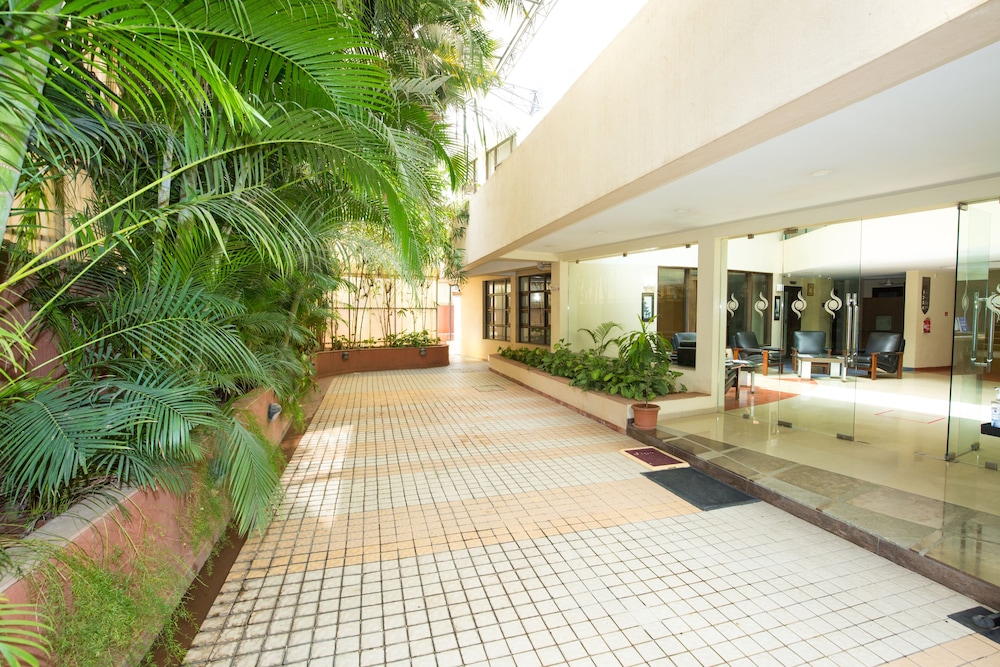 Pearlsuites 49/50
